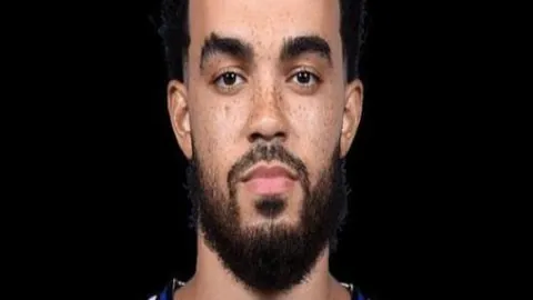 亞足聯前主席本·哈曼被發布通緝，涉嫌涉及腐敗罪行