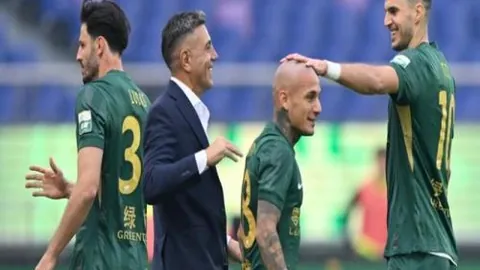 “黑马劲旅主场出击，挑战传统豪门，昨夜5胜4场精彩对决不容错过！”